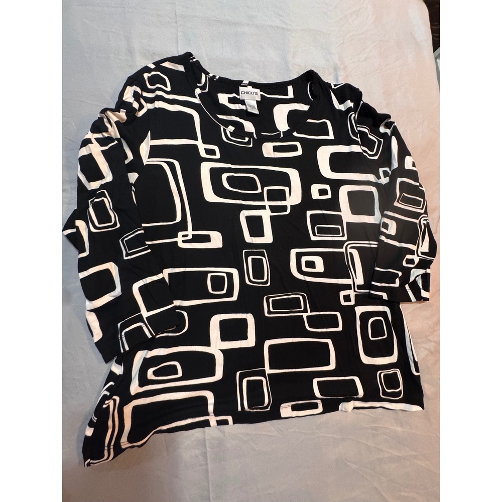 Chicos Black White Geometric Square Print Scoop Neck Top Size 2 XL